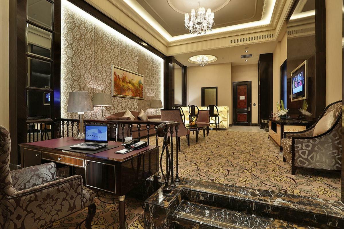 Howard Johnson Agile Plaza Thành Đô Ngoại thất bức ảnh